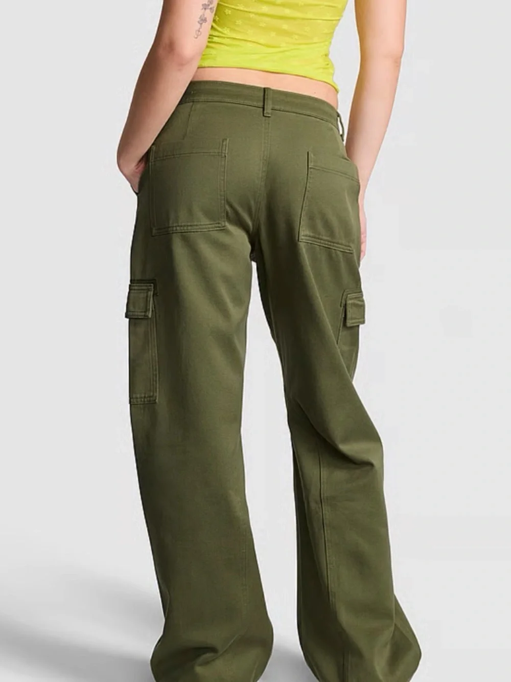 Pink Victoria’s Secret Olive Green Wide Leg Cargo Utility Pants sz Large NWT - Picture 3 of 8